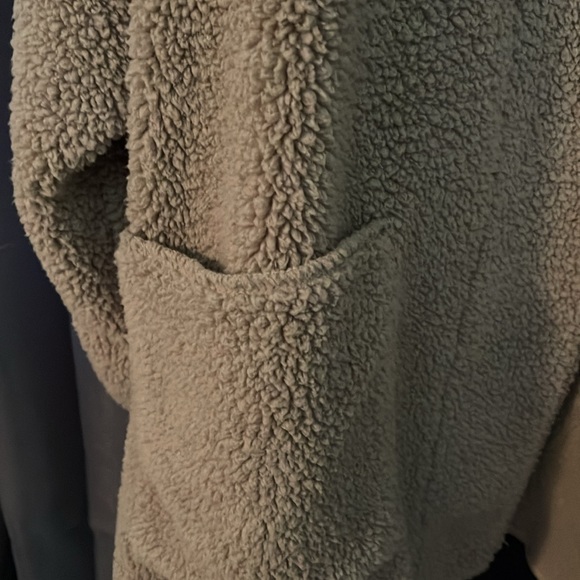 Jacket - Picture 3 of 7